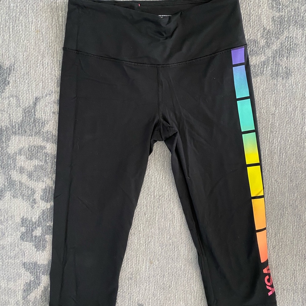 LAST CALL Victoria’s Secret VSX Cropped Legging